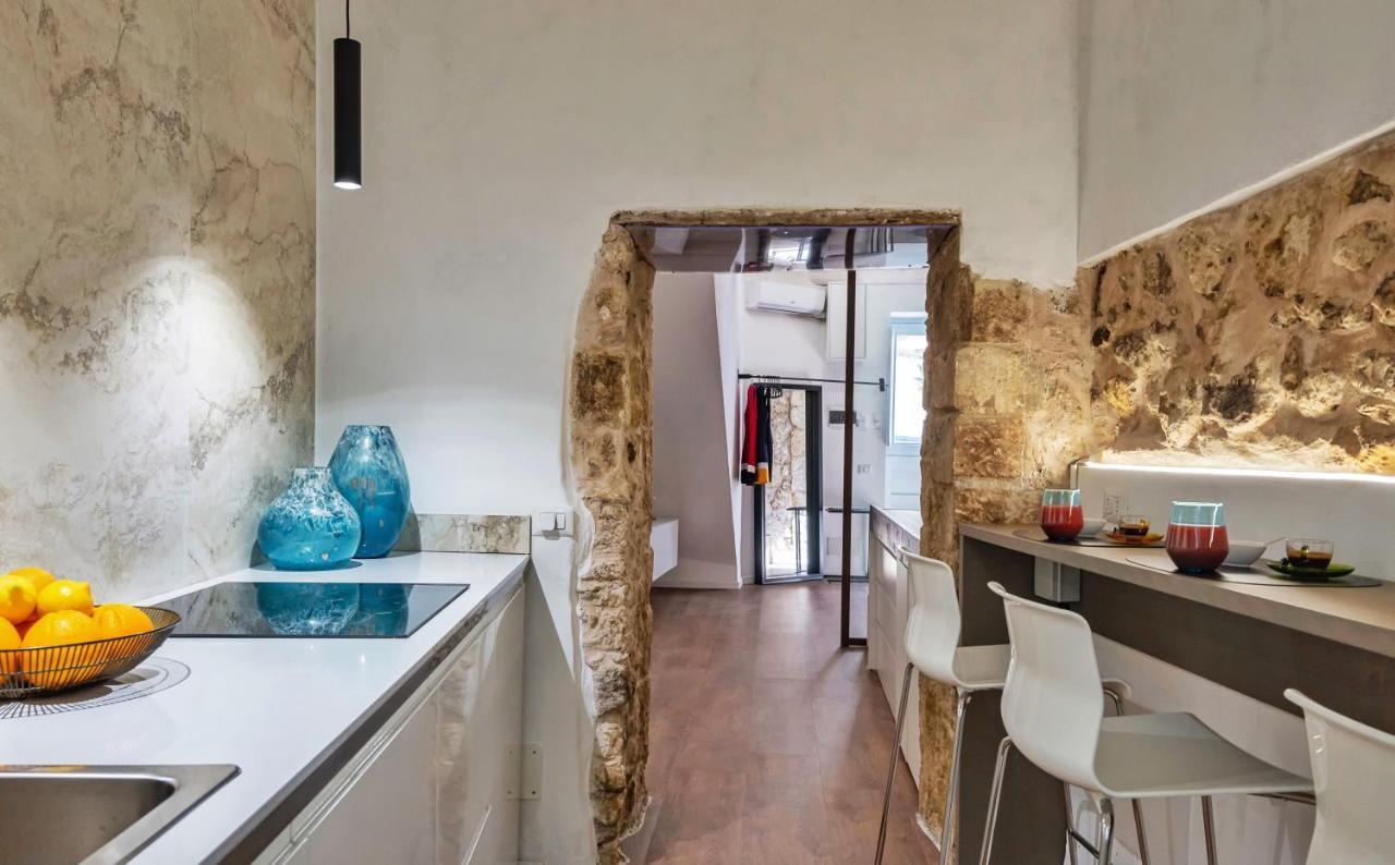 Tati'S House - Apartment Ortigia Wifi Сиракуза Екстериор снимка