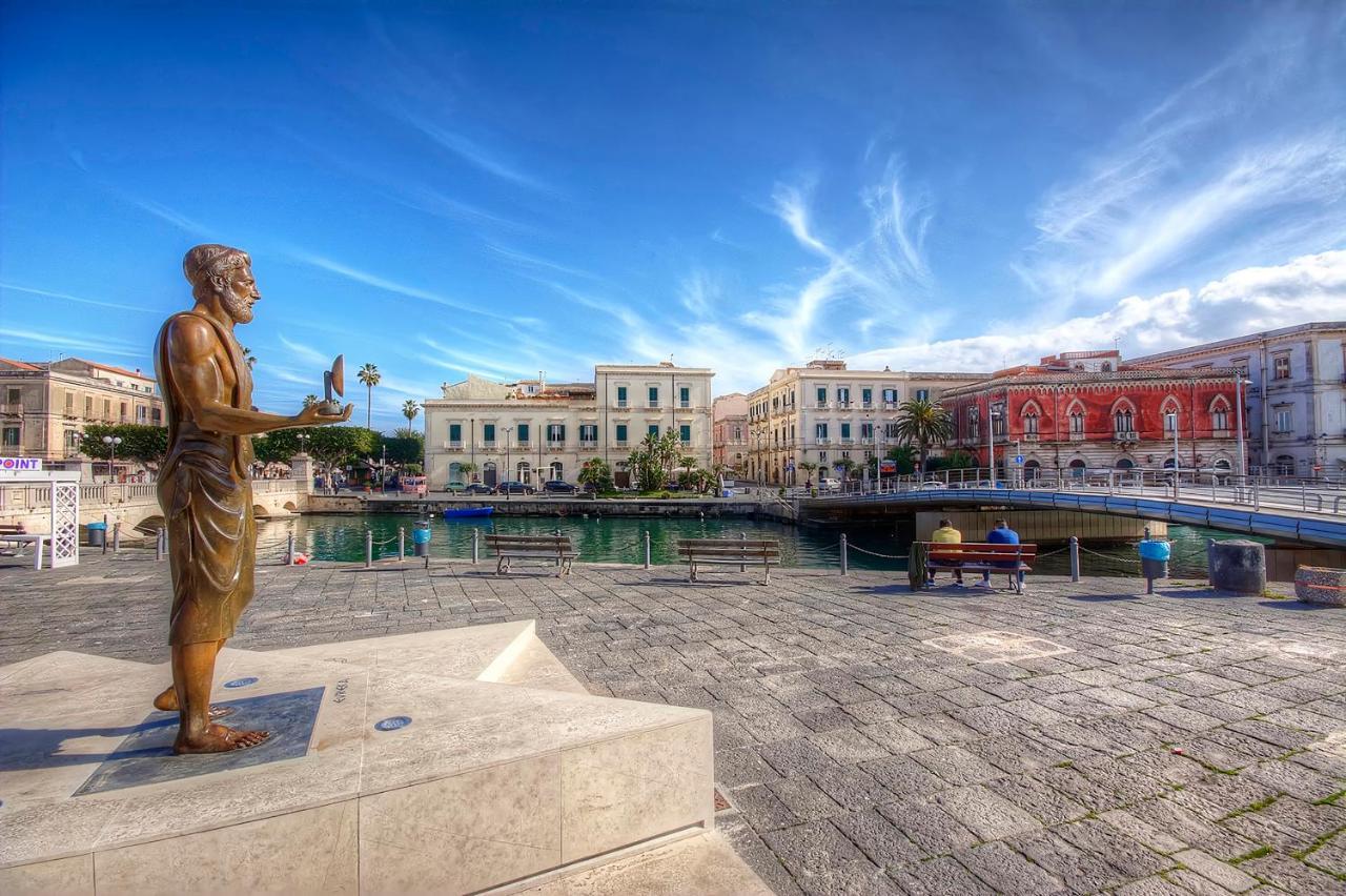 Tati'S House - Apartment Ortigia Wifi Сиракуза Екстериор снимка